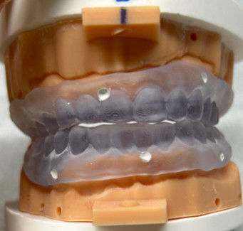 kopen Radiografische gids voor tandheelkundige implantaten Implantatiechirurgie online manufacture