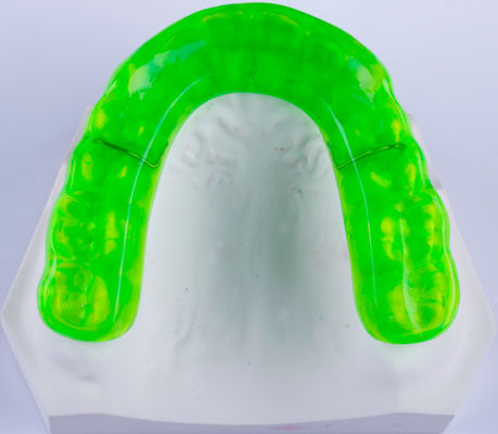 kopen Groen Hard Splint Tandheelkundige Orthodontie Apparaat Hard Soft Occlusal Guard online manufacture